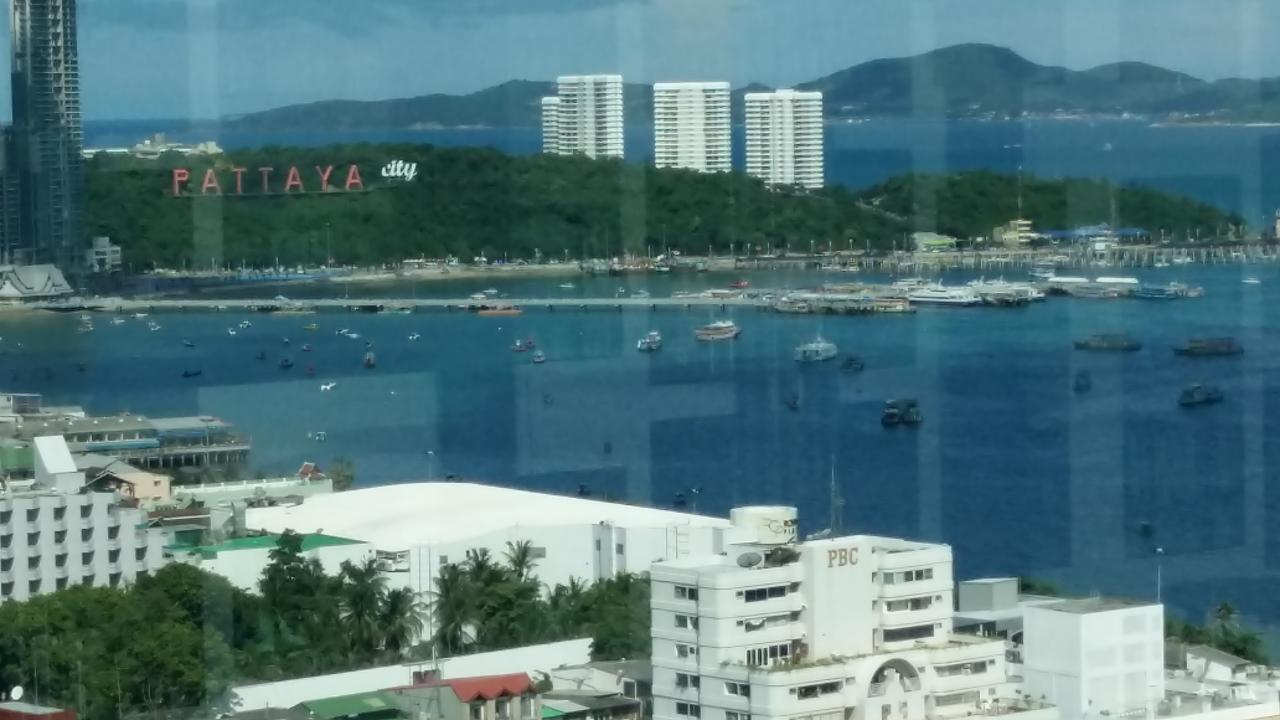 The Base Central Pattaya By Nkl Kültér fotó